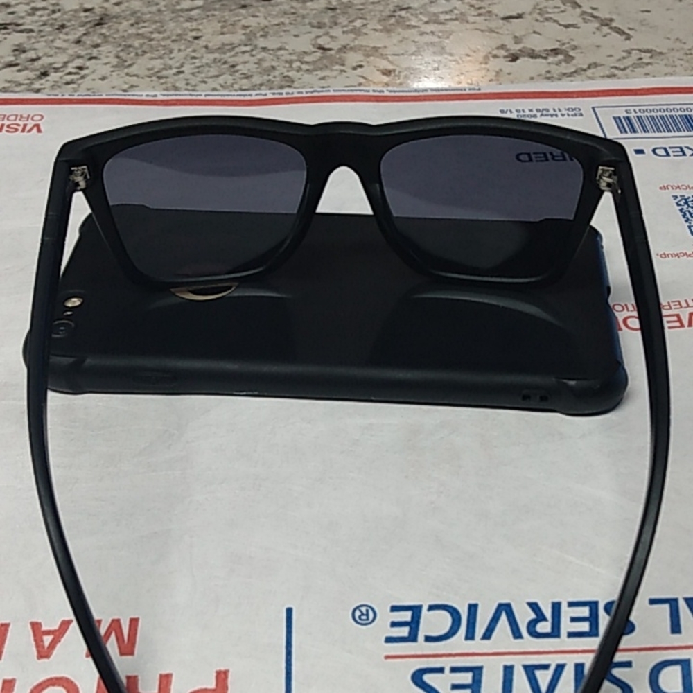 Fashion shades - Picture 3 of 6